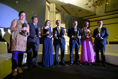 Todos las empresas finalistas recibieron su reconocimiento durante el evento. (Foto: Wilder López/Soy502)
