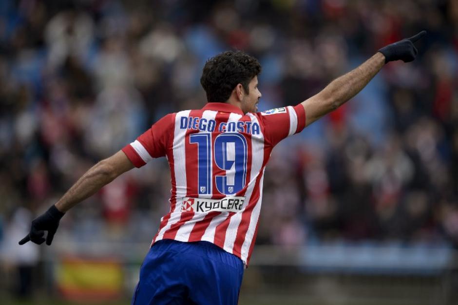 Diego Costa podría ser el nuevo delantero de Mourinho en el Chelsea de Inglaterra. (Foto: AFP)