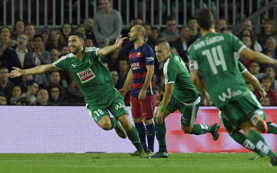 Mascherano fue expulsado en el juego ante el Eibar por maltratar verbalmente a un árbitro. (Foto: AFP)