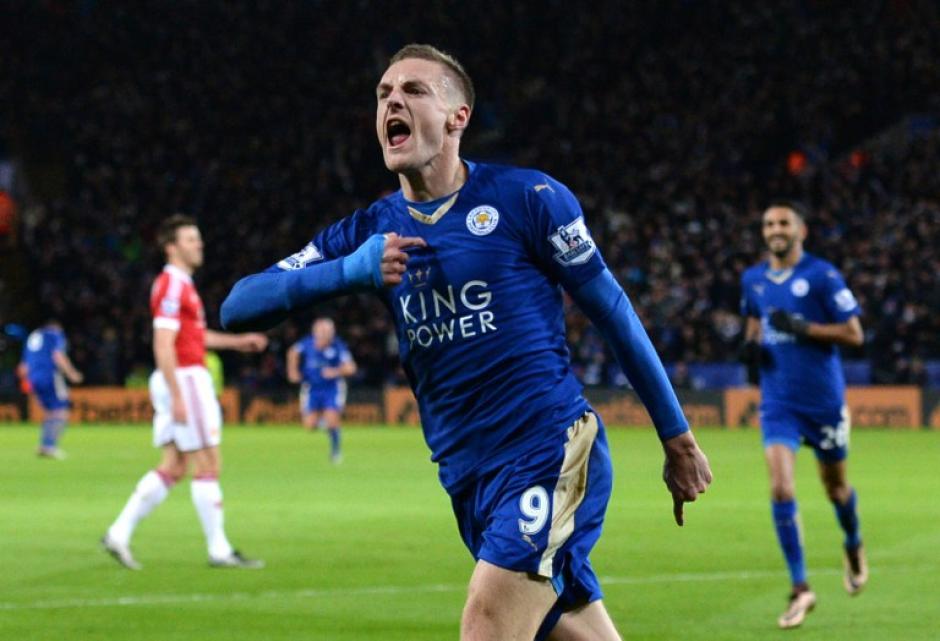 Jamie Vardy rompió el récord de Ruud Van Nistelrooy tras anotar en 11 jornadas consecutivas de la Premier League. (Foto: AFP)