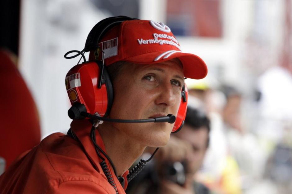 Schumacher, que cumplirá 45 años el próximo 3 de enero, es el piloto con más títulos mundial en la historia de la Fórmula 1 (siete entre 1994 y 2004) y ganó 91 grandes premios en su carrera. Foto AFP 