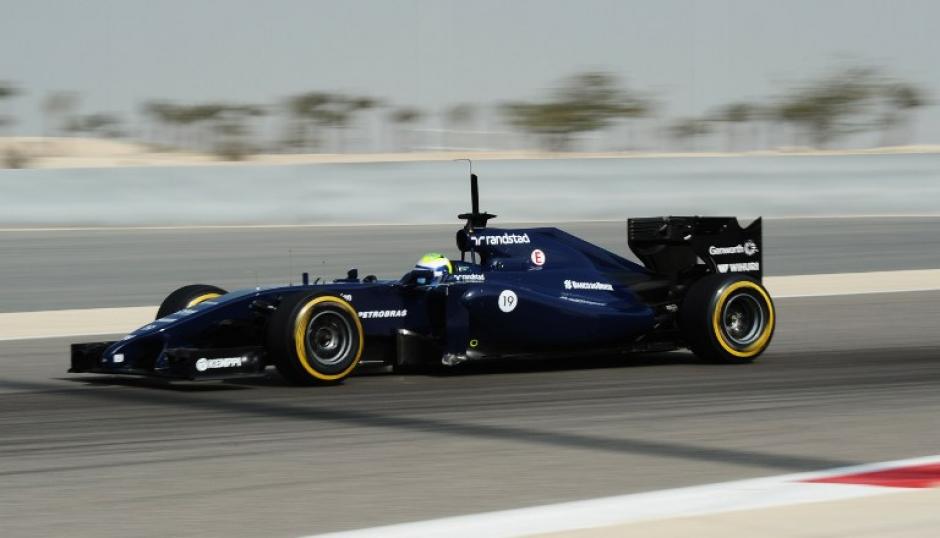  El piloto brasileno Felipe Massa pone a Williams al frente en la última practica de pretemporada de la F1. (AFP)