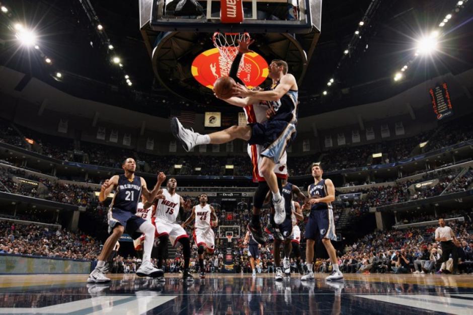 Los Grizzlies de Memphis derrotaron a los Heat de Miami. (Foto: AFP)