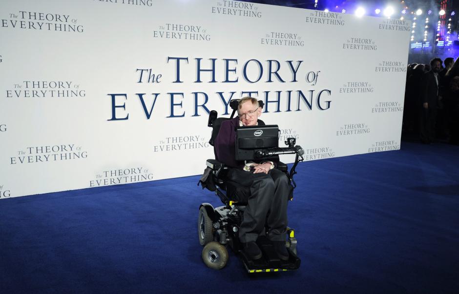 El físico británico Stephen Hawking a su llegada al estreno de la película "The Theory of Everything", el pasado mes de diciembre en Londres. (Foto: EFE/Archivo)