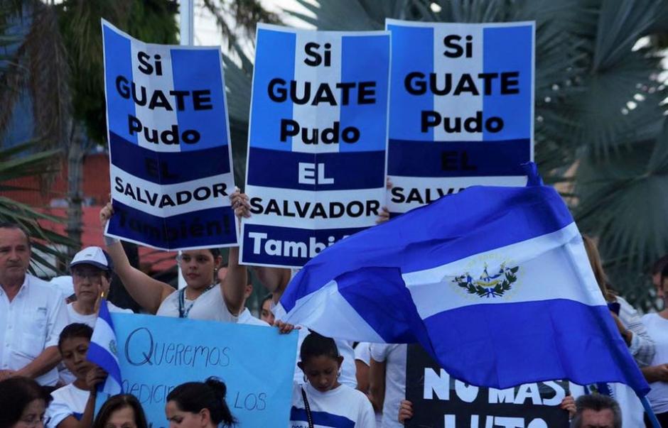 Los salvadoreños claman por la llegada de una comisión contra la impunidad y el fin de la corrupción en el país. (Giovanni Lemus/ElSalvadoreño.com)