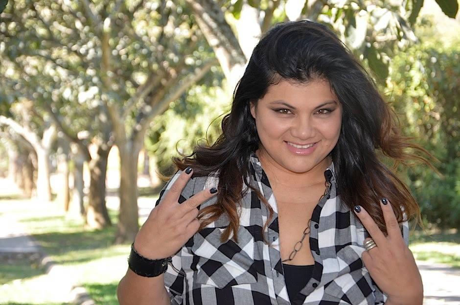 La intéprete y compositora Gabriela Celeste presenta su sencillo "Paradigma". (Foto: Selene Mejía/Soy502) 