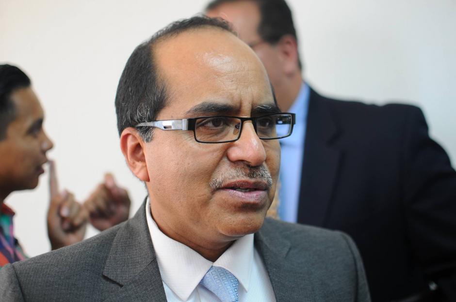 El ministerio de Educación, dirigido por Óscar Hugo López, publicó en sus redes sociales una convocatoria para todos los maestros. (Foto: Archivo/Soy502)