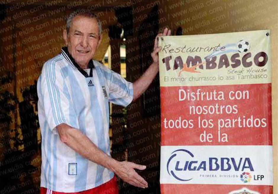 El exfutbolista argentino, Héctor "El Rey" Tambasco, fallece en Guatemala a los 76 años.(Foto: Cortesía Enrique Godoy)