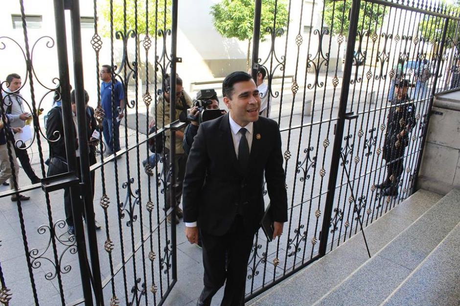 El alcalde electo de Mixco, Neto Bran, denunció que Otto Pérez Leal no está colaborando con la transición municipal. (Foto: Facebook.com/netobran)