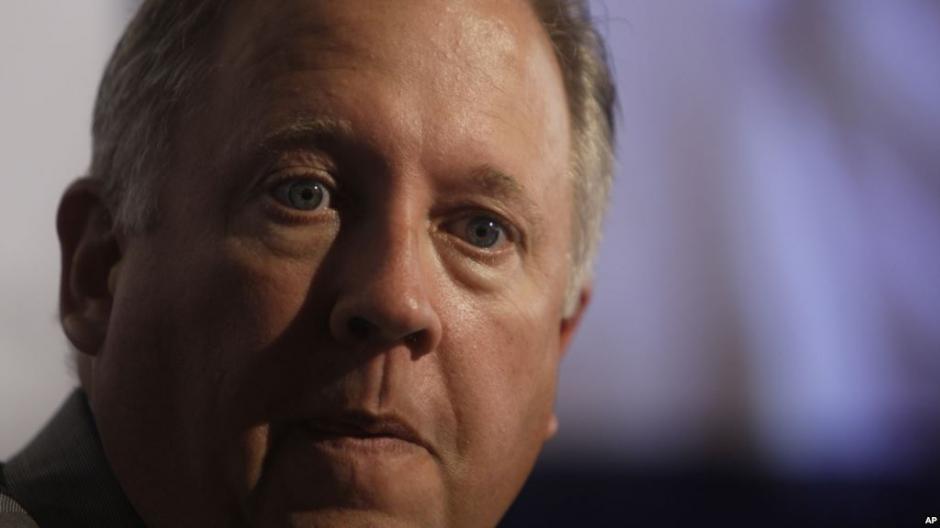 Thomas Shannon visita Guatemala para reunirse con el Presidente Alejandro Maldonado (Foto: voanoticias.com)