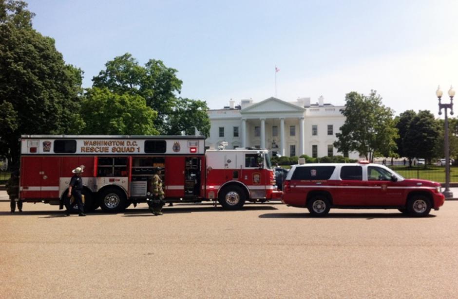 El personal de la Casa Blanca y los periodistas fueron evacuados el viernes en la noche por el Servicio Secreto.