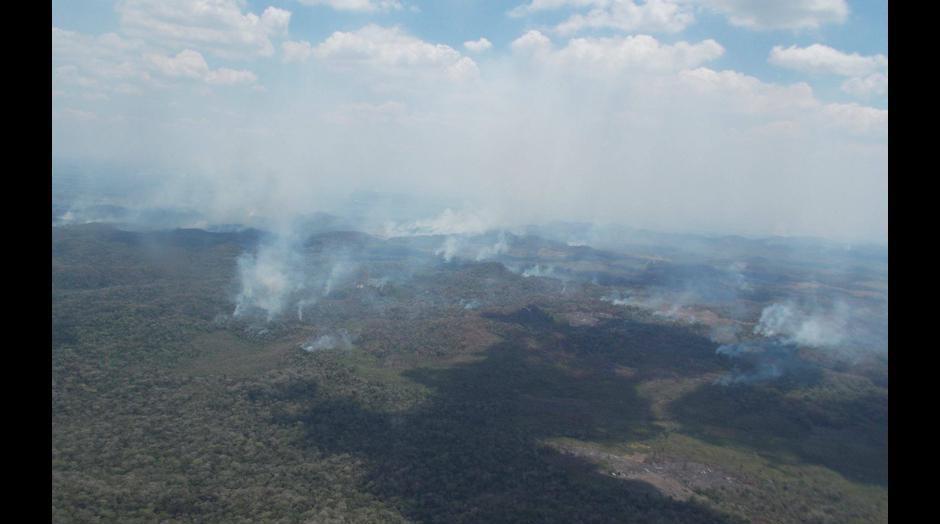 La imagen correspondiente a un incendio en peten en 2016. (Foto: Archivo/Soy502)