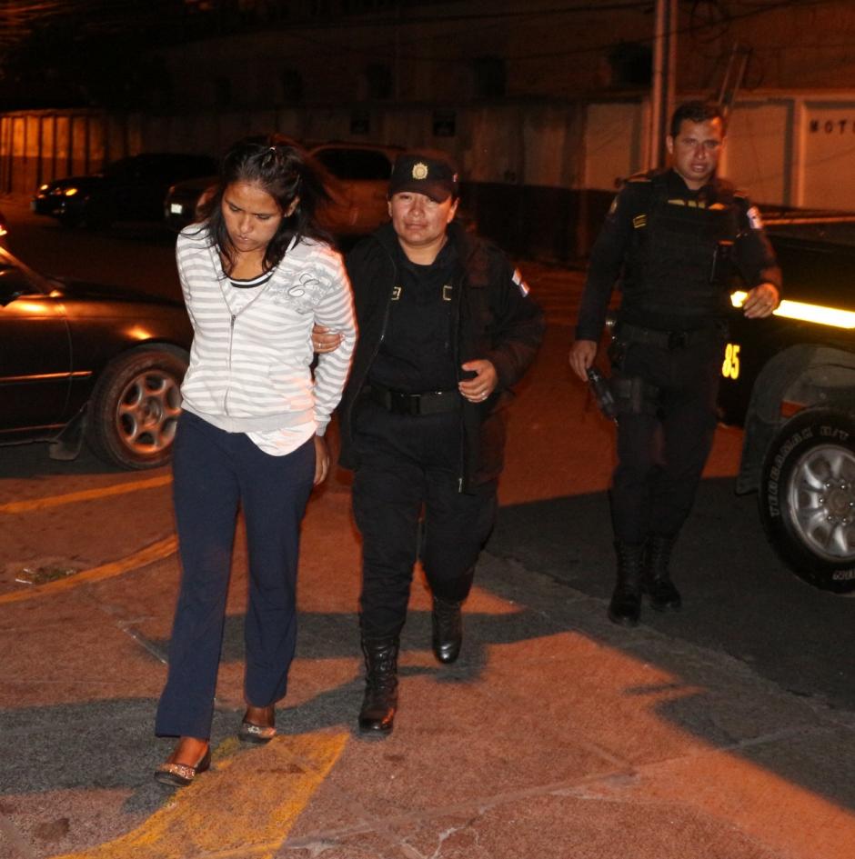 Una menor secuestrada relata los momentos de angustia que vivió mientras estuvo cautiva, por este caso fue detenida una mujer. (Foto: PNC)