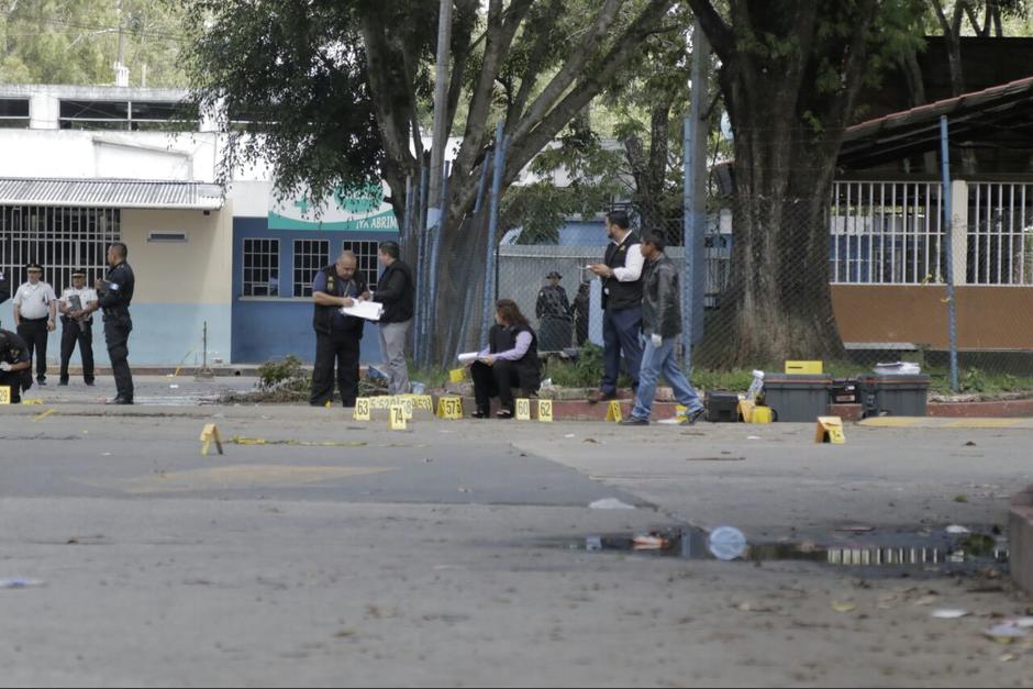 En total siete personas murieron para ayudar a escapar a un reo. (Foto: Alejandro Balán/Soy502)