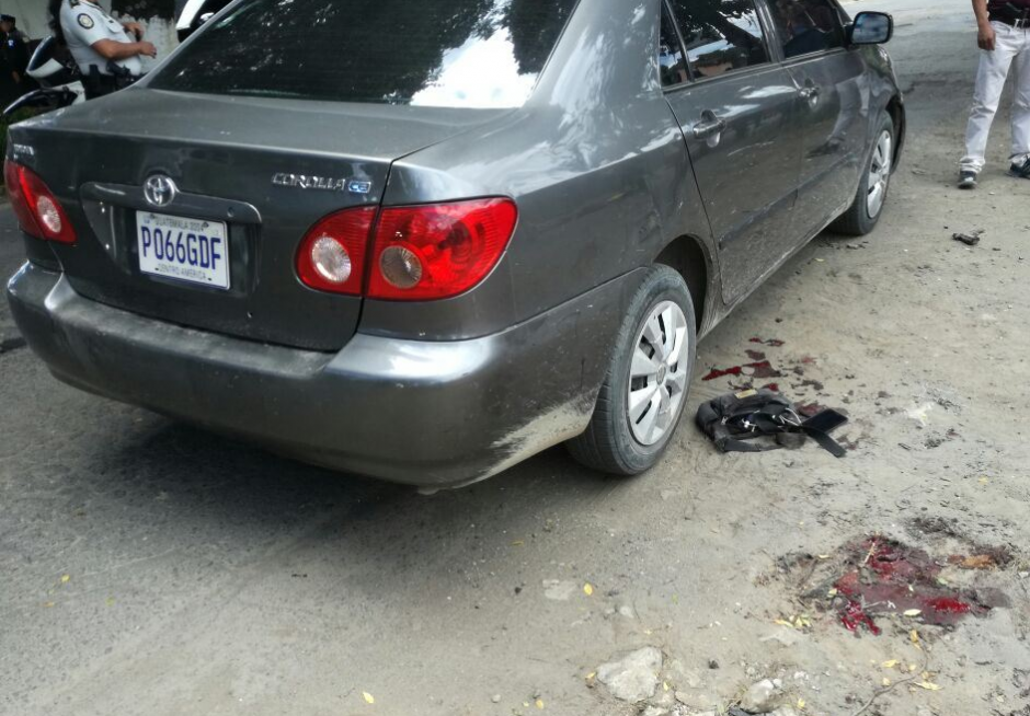 Este es el vehículo de los investigadores. (Foto: PNC) 