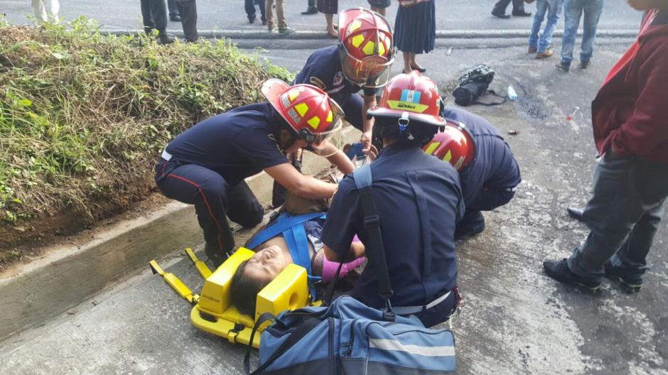 Un accidente de tránsito en la ruta Interamericana dejó a más de 20 personas heridas. (Foto: Bomberos Municipales Departamentales)