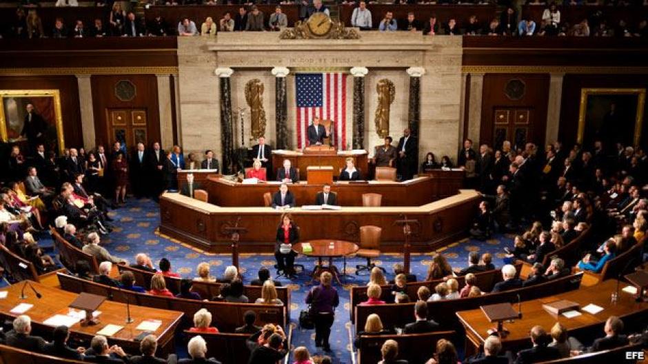 La decisión de Jimmy Morales podrá repercutir en la ayuda de EE.UU. (Foto: ElNacional)