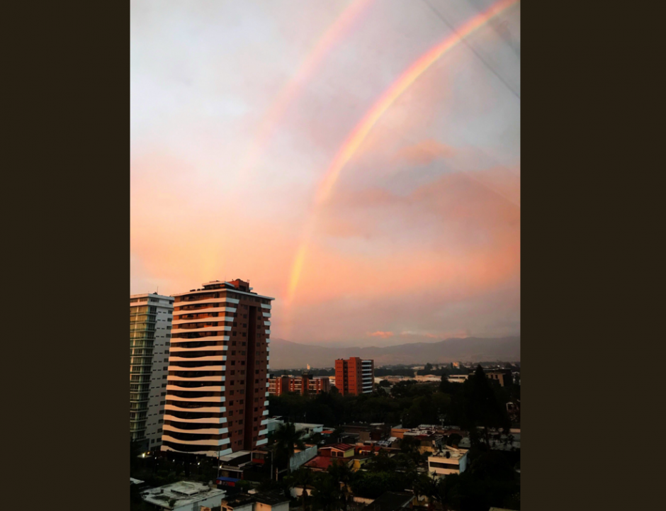 Los guatemaltecos disfrutaron de este espectáculo natural. (Foto: Twitter/@Lumartinezg)