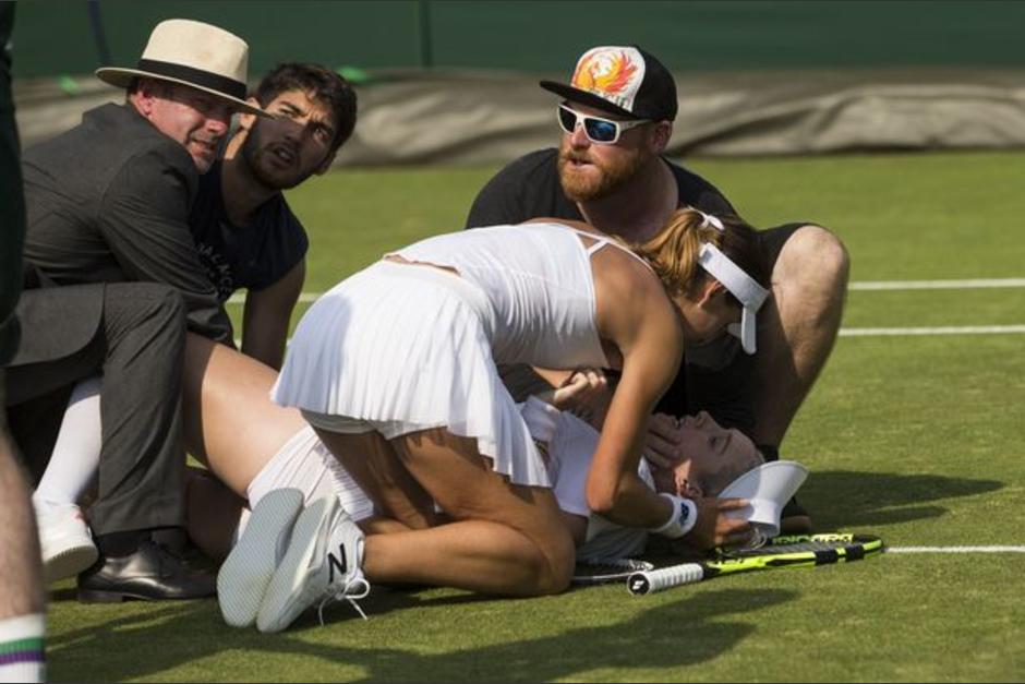 La tenista Bethanie Mattek-Sands sufrió una dura lesión en su participación en Wimbledon 2017. (Foto: Twitter)