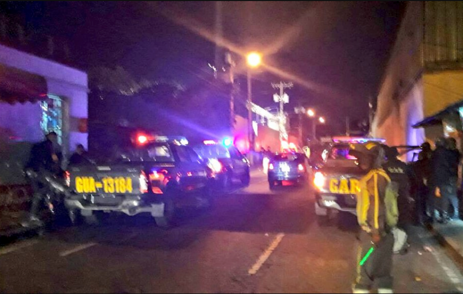 Preliminarmente se conoció que podría haber un nuevo motín en el interior del centro correccional Las Gaviotas. (Foto: @Sin_CensuraGt)