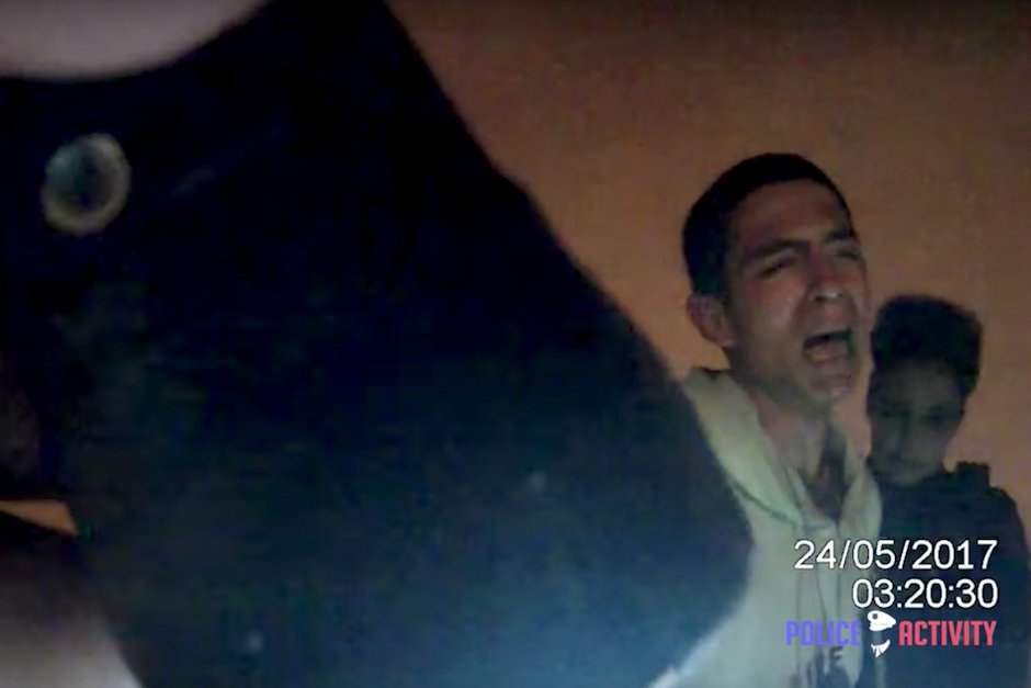 Al verse copado, el presunto delincuente se echó a llorar amargamente y pidió llamar a su mamá. (Imagen: captura de pantalla)