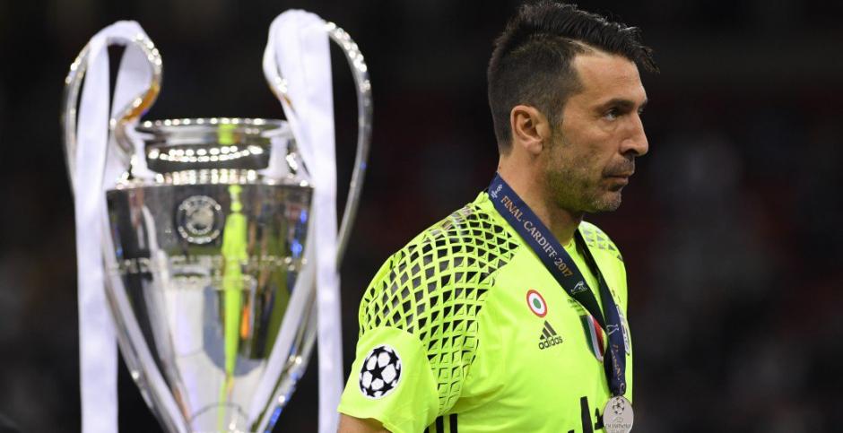 Gianluigi Buffon podría retirarse del fútbol profesional a sus 40 años. (Foto: Defensa Central)