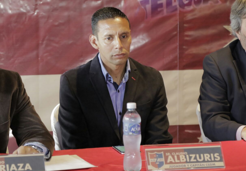 Claudio Albizuris anuncia su retiro del fútbol profesional. (Foto: Alejandro Balán/Soy502) 