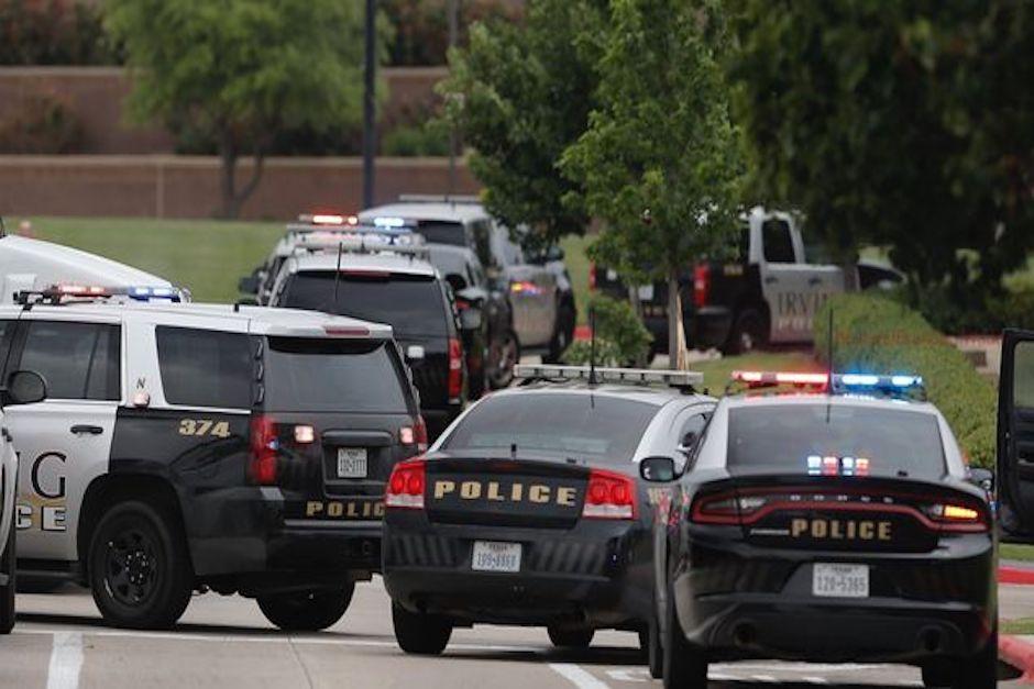 Un fuerte operativo policial fue montado en los alrededores del lugar del tiroteo. (Foto: Telemetro)