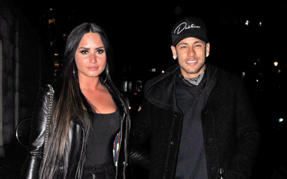Demi Lovato y Neymar fueron vistos juntos pasando un buen rato. (Foto: Backrid Media)