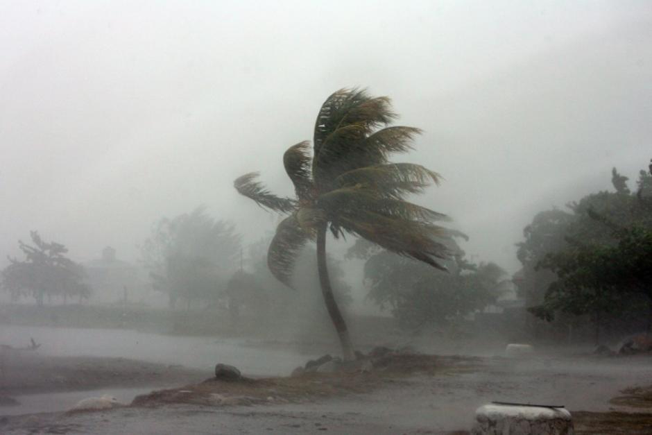En la Edad Media, las tormentas eran bautizadas con nombres de santos. (Foto: AFP)