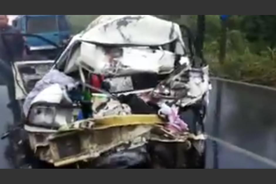 Una mujer murió y tres menores resultaron heridos tras un accidente múltiple en la ruta que conduce al Pacífico. (Foto: Captura de imagen)