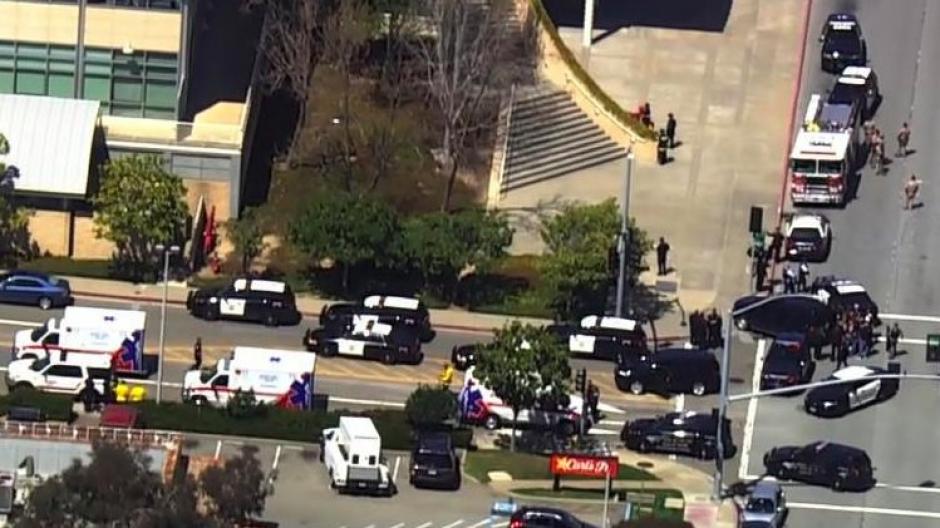 Cuatro personas heridas y una muerta tras tiroteo en las oficinas de YouTube en San Bruno, California. (Foto: actualidad.rt.com)