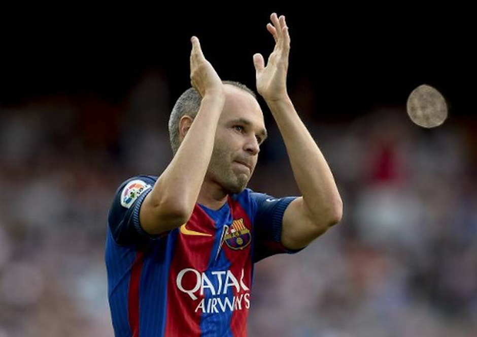 Andrés Iniesta se despediría del FC Barcelona para irse a la Superliga de China. (Foto: AFP)