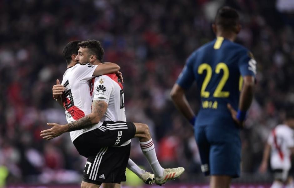 El festejo de Lucas Pratto en la anotación del empate de River ante Boca. (Foto: AFP)