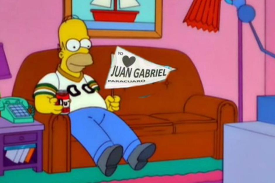 El exmanager de el "Divo de Juárez", Joaquín Muñoz, aseguraba el regreso del cantante este 15 de diciembre (Foto: Twitter / @krlos:14gb)