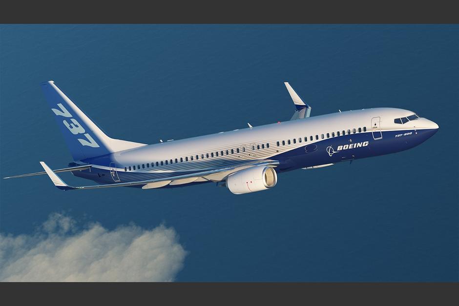 La cantante amateur desesperó a los pasajeros y al personal del avión. (Foto: archivo/Soy502)