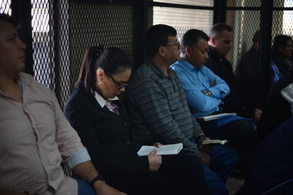 En el tercer día no consecutivo del juicio contra Roxana Baldetti y otros implicados en el caso por el uso del "agua mágica", la exvicemandataria dijo que denunciará al juez que preside el tribunal. (Foto: Jesús Alfonso/Soy502)