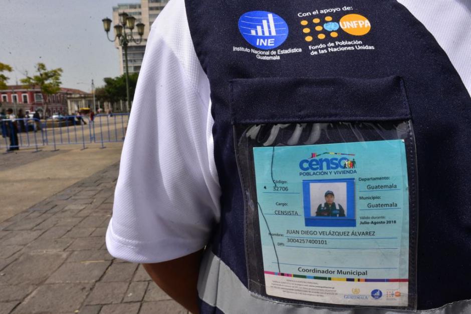Cientos de censistas se encuentran en las calles realizando entrevistas. (Foto: archivo/Soy502) 