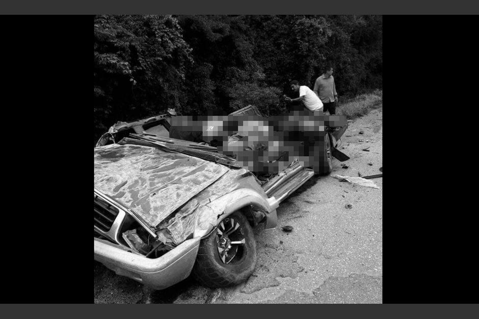 El accidente provocó la muerte de cuatro ocupantes de un carro particular. (Foto: captura pantalla) 