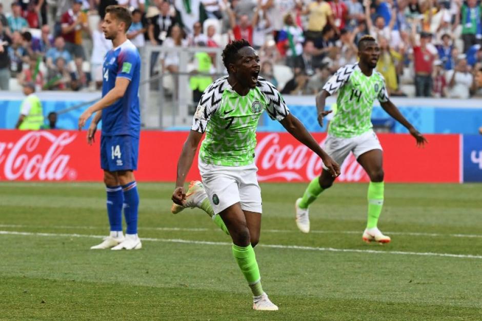 El grito de gol de Ahmed Musa. Nigeria ya derrota a Islandia. (Foto: AFP)
