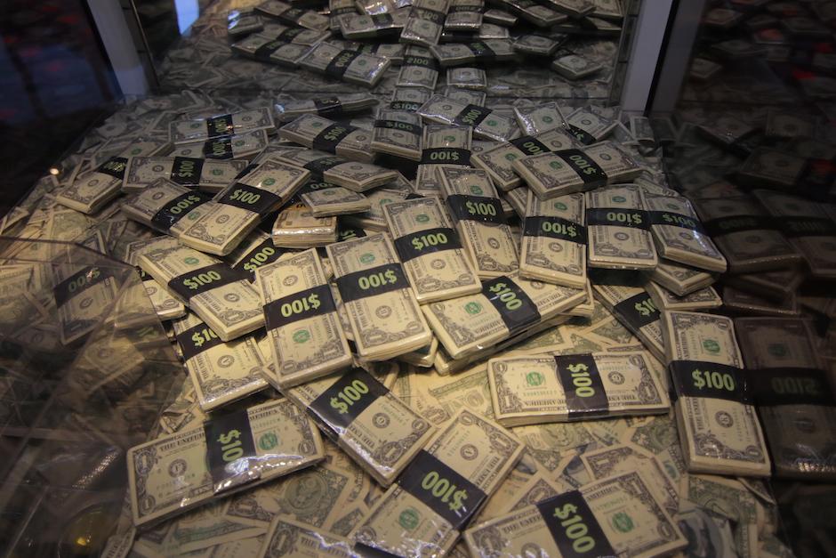 El ingreso de remesas en febrero fue de 4.4 millones de dólares menos que en enero último. (Foto: Archivo/Soy502)