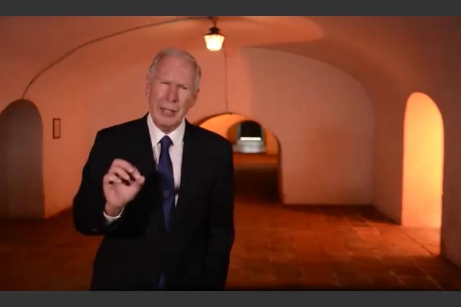 El equipo de Álvaro Arzú lo recordó con este video una semana después de su muerte. (Foto: Facebook/Álvaro Arzú) 