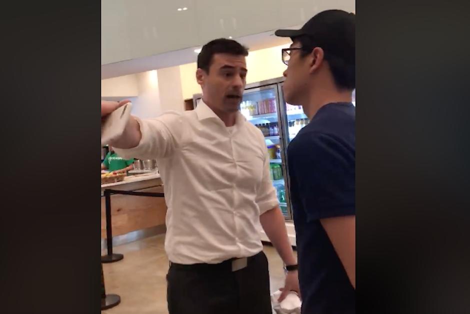 El video del incidente fue publicado en Facebook y ha sido reproducido más de 5 millones de veces. (Imagen: captura de pantalla)