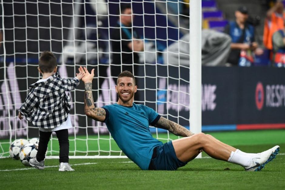 Sergio Ramos realizó una inusual práctica previo a la final de Champions League. (Foto: AFP)