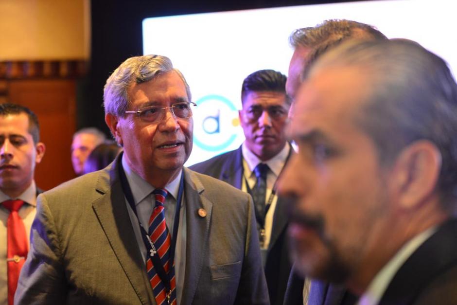 El vicepresidente Jafeth Cabrera acusó a la Usac de usar dinero de forma equivocada y por ello no tienen recursos. (Foto: Jesús Alfonso/Soy502)