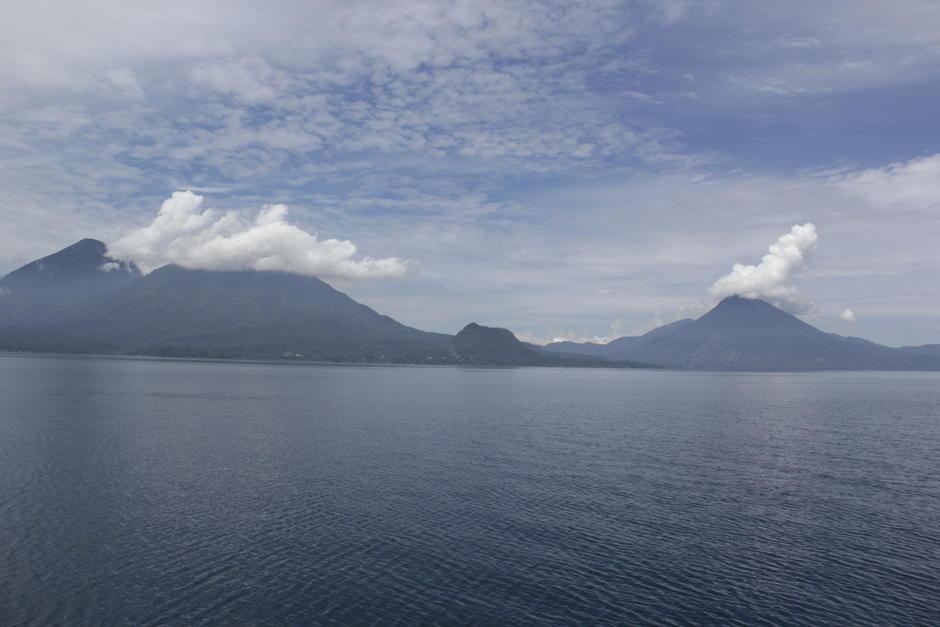 Los datos preliminares reportan el hundimiento de una embarcación en el lago de Atitlán. (Foto: Archivo/Soy502)