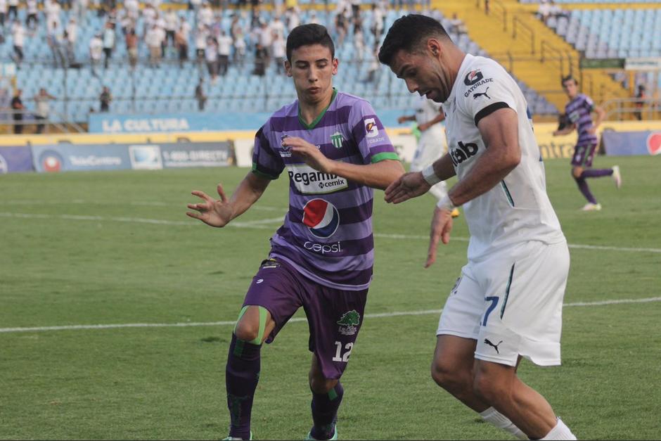 Comunicaciones y Antigua GFC jugaran la vuelta del acceso a semifinales el domingo a las 18 horas en el Cementos Progreso. (Foto: Archivo/Soy502)
