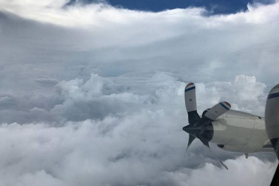 La grabación fue realizada desde el interior de un avión caza huracanes. (Imagen con fines ilustrativos/Proceso HN)
