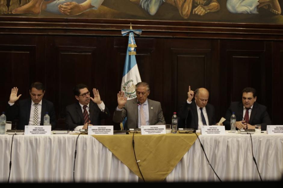 La decisión de la comisión beneficiaría al mandatario. (Foto: Archivo/Soy502)