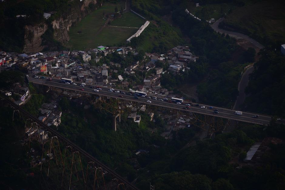 El paso vehicular sobre el puente estará cerrado durante tres horas. (Foto: archivo/Soy502)